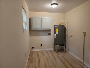 145 Harris Rd NW in Huntsville, AL - Building Photo - Building Photo