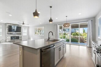 9191 Rio Lado St in Littleton, CO - Foto de edificio - Building Photo