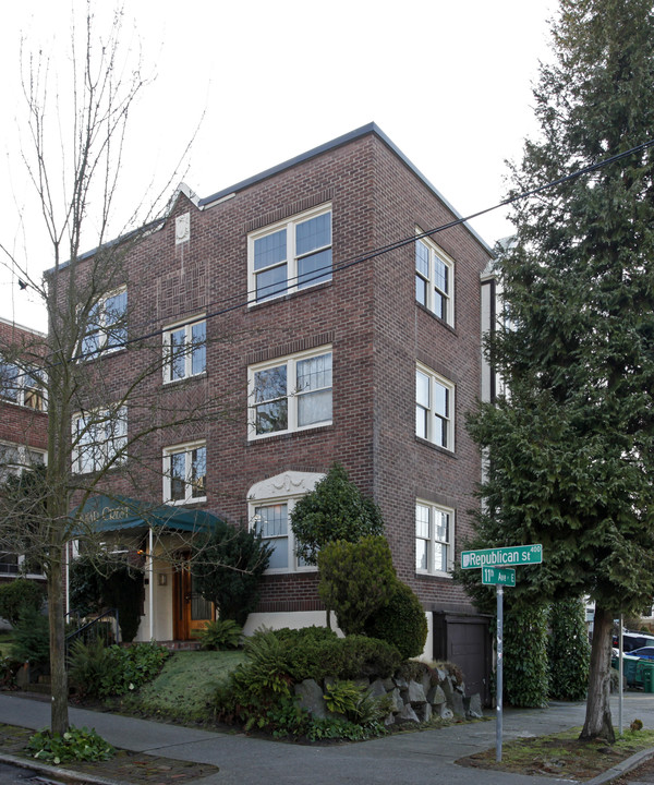 Briarcrest Apartments in Seattle, WA - Building Photo