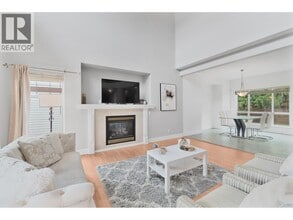 2152 Turnberry Ln in Coquitlam, BC - Building Photo - Building Photo