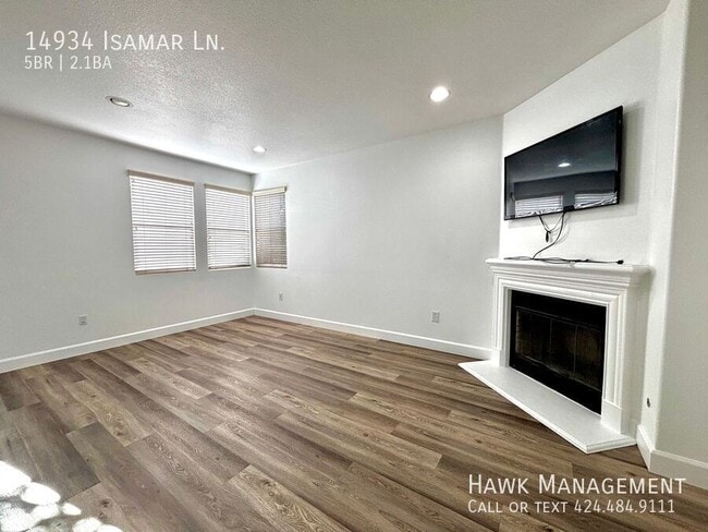 14934 Isamar Ln in Los Angeles, CA - Building Photo - Building Photo