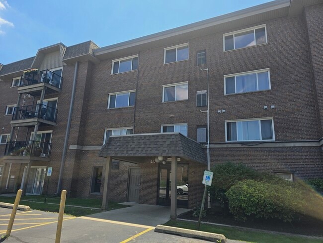 property at 2301 Beau Monde Ln