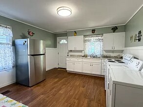 213 Lindale St in Senatobia, MS - Building Photo - Building Photo