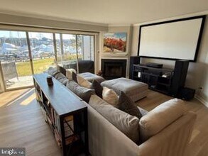 7044 Harbour Village Ct in Annapolis, MD - Building Photo - Building Photo