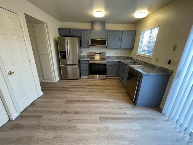 property at 3905 Pheasant Dr