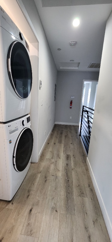 4651 W 18th St in Los Angeles, CA - Building Photo - Building Photo