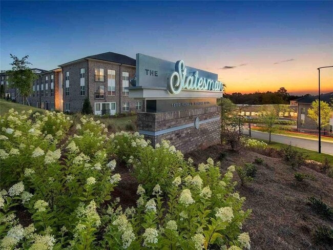 1600 Ronald Reagan Blvd in Cumming, GA - Building Photo - Building Photo
