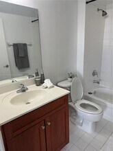 36 NW 6th Ave in Miami, FL - Building Photo - Building Photo