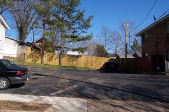 2150 Alameda Ave in St. Louis, MO - Foto de edificio - Building Photo