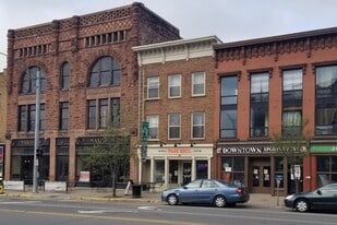 9 Market Street in Potsdam, NY - Building Photo