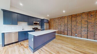 708 Orange St in New Haven, CT - Building Photo