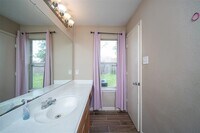 4211 Wayside Stream Ln photo'