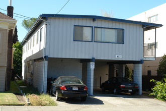 473 Alcatraz Ave in Oakland, CA - Building Photo - Building Photo