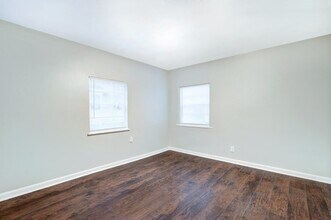 1121 E Park Ave in Savannah, GA - Building Photo - Building Photo