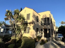 340 Obispo Ave in Long Beach, CA - Building Photo