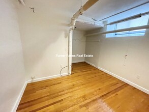 136 Hemenway St, Unit B in Boston, MA - Building Photo - Building Photo