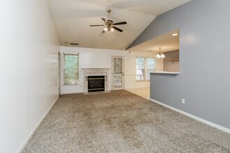9207 Amy Dr in Charlotte, NC - Building Photo - Building Photo