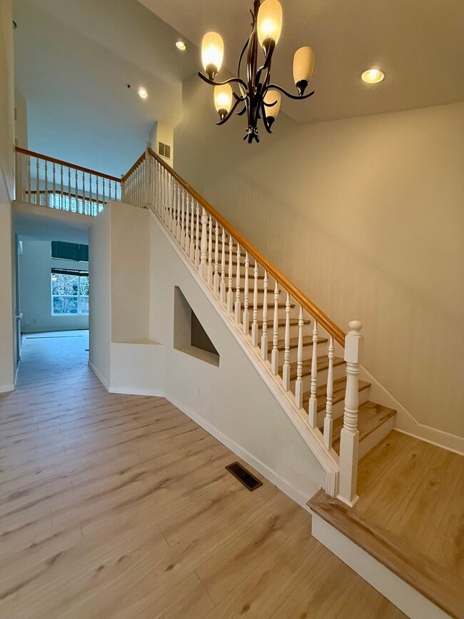 15797 NW Wismer Dr in Portland, OR - Building Photo - Building Photo