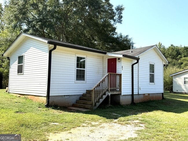 property at 38 Geter Cir