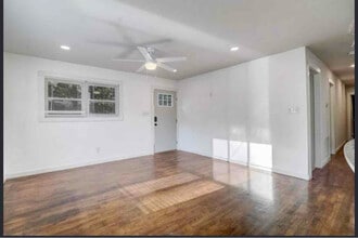 271 Childs Dr NW in Atlanta, GA - Building Photo - Building Photo
