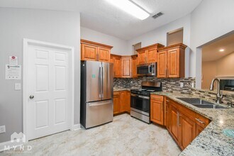 3601 Caroline Vale Blvd in Jacksonville, FL - Building Photo - Building Photo