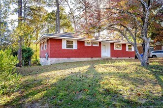 1805 Catawba St in Fayetteville, NC - Building Photo - Building Photo