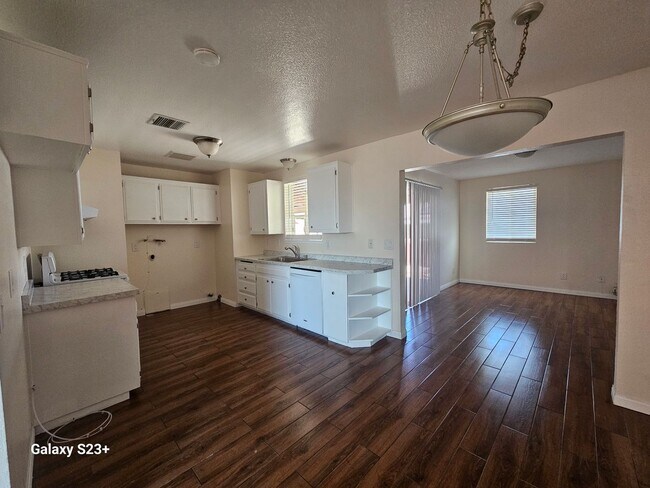12640 Calle Amapola in Desert Hot Springs, CA - Building Photo - Building Photo