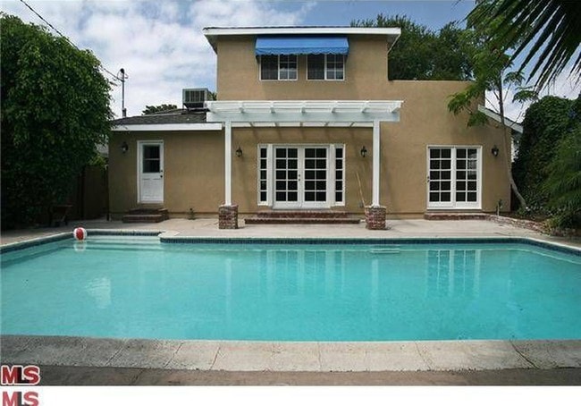 property at 4102 Shadyglade Ave