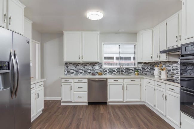 property at 3121 Alhambra Ave