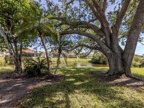 268 Southampton Dr in Venice, FL - Building Photo - Building Photo