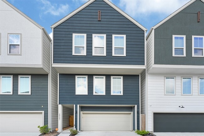 2056 Johanna Dr