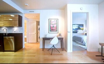 829 Folsom St, Unit 406 in San Francisco, CA - Foto de edificio - Building Photo