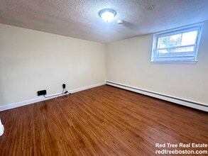 166 Beacon St, Unit 176 North Beacon St., #1A in Boston, MA - Foto de edificio - Building Photo