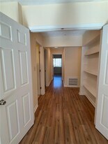 3575 Oakvale Rd in Decatur, GA - Building Photo