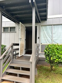 98-1422-1422 Koaheahe St in Pearl City, HI - Building Photo - Building Photo