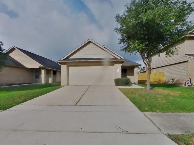 property at 21447 Ryans Path Ln