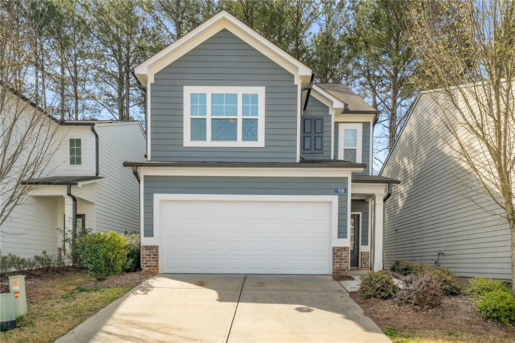 18 Laurel Dr E in Dawsonville, GA - Building Photo