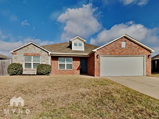 property at 8717 E 161st Pl S