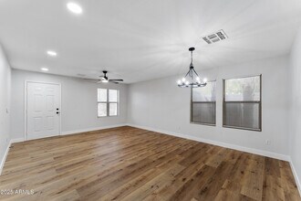 8463 E Natal Cir in Mesa, AZ - Building Photo - Building Photo
