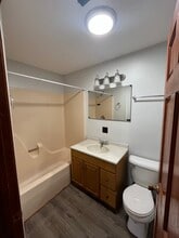 202 W State St in Harrisburg, IL - Building Photo - Building Photo