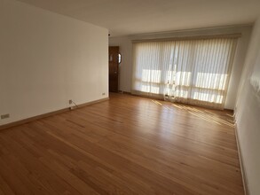 1274 Demmond St in Elgin, IL - Building Photo - Building Photo