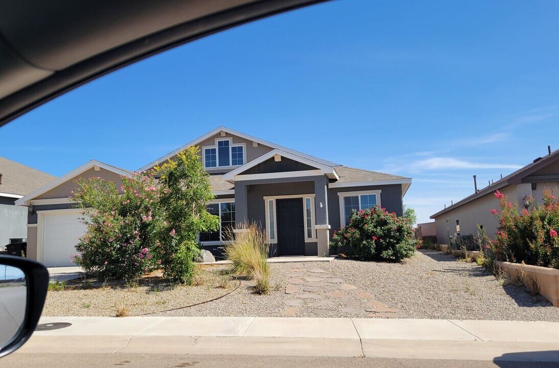 814 Shiprock in Alamogordo, NM - Building Photo