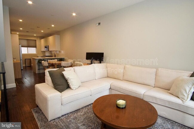 1616 Cambridge St in Philadelphia, PA - Building Photo - Building Photo