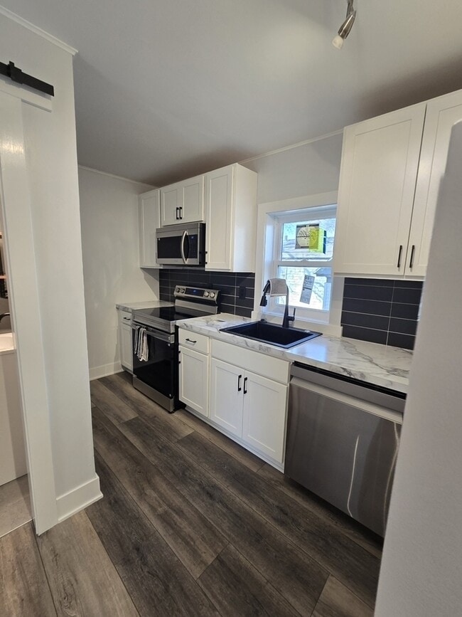 246 W 14th St in Holland, MI - Building Photo - Building Photo