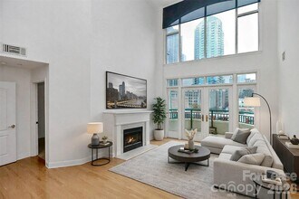 401 N Church St in Charlotte, NC - Building Photo - Building Photo