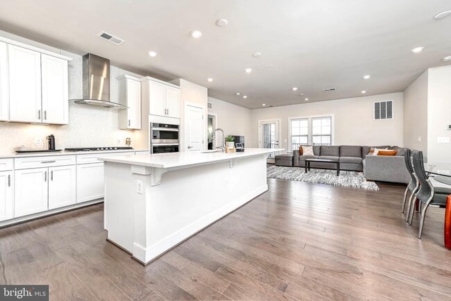 property at 2320 Field Point Rd