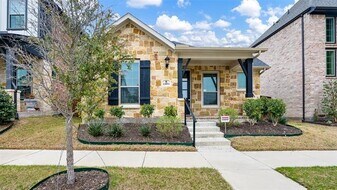 12893 Yale Ct in Frisco, TX - Building Photo
