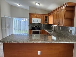 14225 SW 149th Ave in Miami, FL - Building Photo - Building Photo