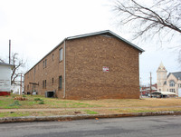 Binzel Manor in Birmingham, AL - Foto de edificio - Building Photo