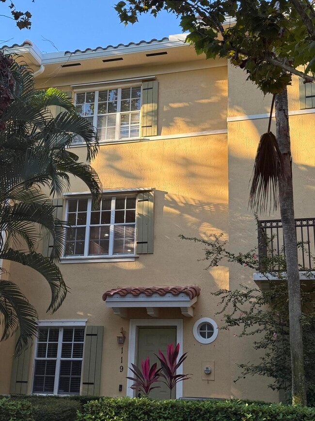 property at 119 Osceola Ln
